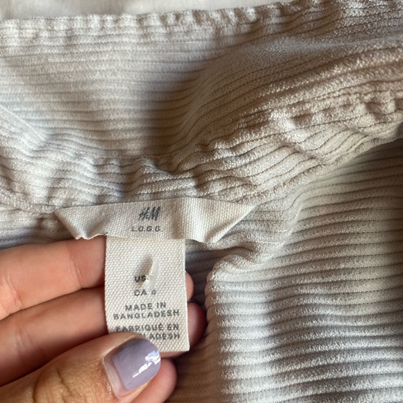 H&M Cream Ribbed Top - Picture 2 of 2